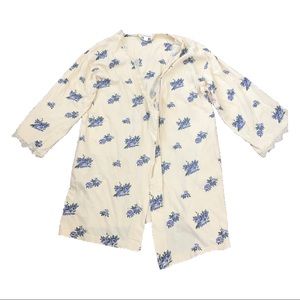 Vintage Victoria’s Secret Floral Rose Cream & Blue Boho Retro Preppy Sleep Robe